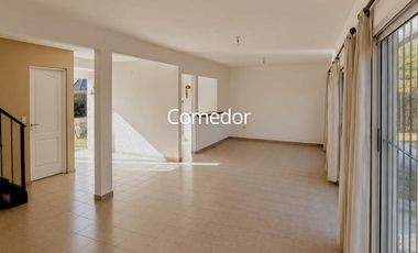 CASA 5 AMBIENTES EN VENTA, PARQUE SAKURA, EXALTACION DE LA CRUZ