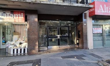 Departamento 3 ambientes | en Venta | Flores | Oportunidad Excelente Distribución