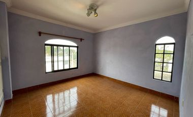 CASA EN RENTA TLALTENANGO