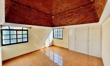 CASA EN RENTA TLALTENANGO