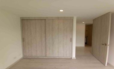APARTAMENTO EN ARRIENDO EN AV ALBERTO MENDOZA/MANIZALES