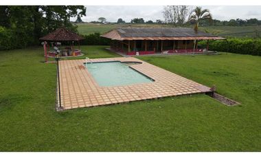 VENTA DE FINCA EN MONTENEGRO, QUINDO, COLOMBIA