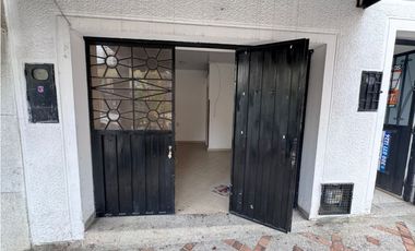 SE ARRIENDA MAGNIFICA Y AMPLIA CASA  CON LOCAL EN  SAN FRANCISCO