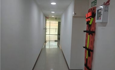 OFICINA EN ARRIENDO LOS BALSOS - MILLA DE ORO