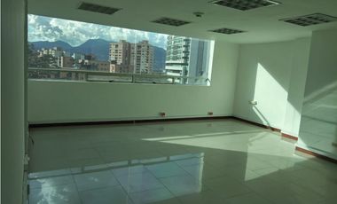 OFICINA EN ARRIENDO LOS BALSOS - MILLA DE ORO