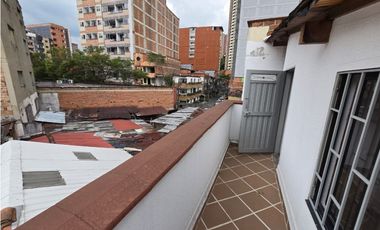 ARRIENDO LOCAL COMERCIAL CERCA AL PARQUE DE SABANETA