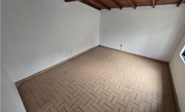 ARRIENDO LOCAL COMERCIAL CERCA AL PARQUE DE SABANETA