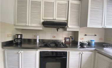 Se Arrienda Apartamento Amplio en Laureles Medellín