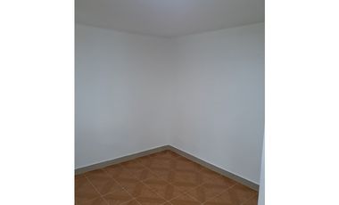 SE VENDE CASA CON PLANCHA EN EL BARRIO FLOR DE LA CAMPANA TULU