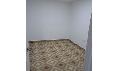 SE VENDE CASA CON PLANCHA EN EL BARRIO FLOR DE LA CAMPANA TULU