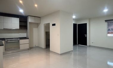 CASA EN RENTA, TESALIA RESIDENCIAL, LOMAS DE ANGELOPOLIS IIIOPOLIS IIII