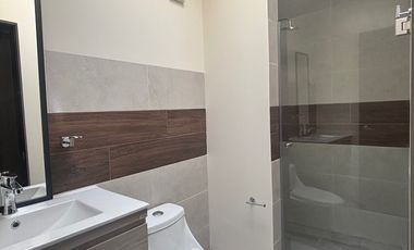 CASA EN RENTA, TESALIA RESIDENCIAL, LOMAS DE ANGELOPOLIS IIIOPOLIS IIII