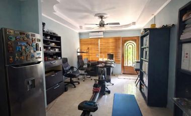 Venta de Casa Unifamiliar en Llanos de Curundú, Ancón | LH