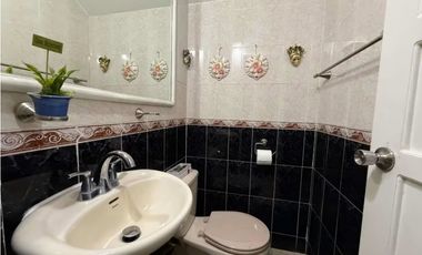 Venta de Casa Unifamiliar en Llanos de Curundú, Ancón | LH