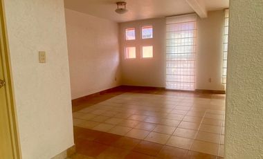 Casa en Condominio en Renta en Progreso Tizapan, Alvaro Obregon