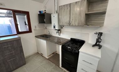VENTA CASA 2 DORMITORIOS BARRIO ALTO PADILLA