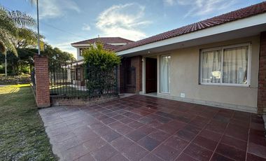 VENTA CASA 2 DORMITORIOS BARRIO ALTO PADILLA
