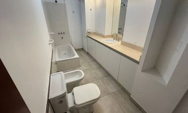 VENTA CASA 2 DORMITORIOS BARRIO ALTO PADILLA