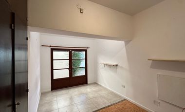VENTA CASA 2 DORMITORIOS BARRIO ALTO PADILLA
