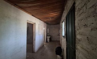 VENTA DE CASA A REFACIONAR B° BALCON, 3 AMBIENTES