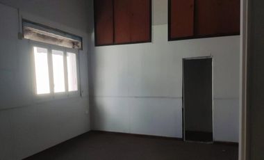 SE ALQUILA CASA CON LOCAL COMERCIAL, RECONQUISTA