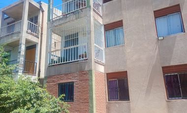 DEPARTAMENTO DE 4 DORMITORIOS. RAWSON