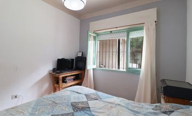 VENTA CASA TRES AMBIENTES Y TERRENO GLEW