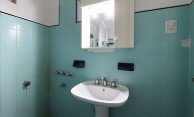 VENTA CASA TRES AMBIENTES Y TERRENO GLEW