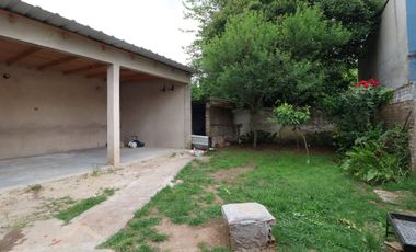 VENTA CASA TRES AMBIENTES Y TERRENO GLEW