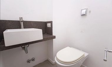 VENTA DEPTO 3 AMBIENTES CON COCHERA BALCON
