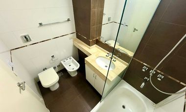 VENTA DEPTO 3 AMBIENTES CON COCHERA BALCON
