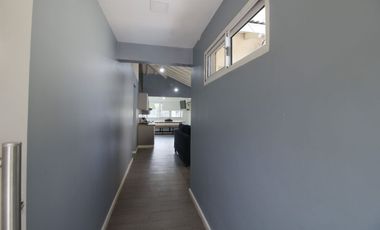 VENTA DE CASA CON PILETA -TRUJUI MORENO