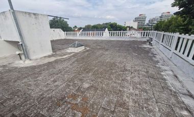 VENTA PH TIPO CASA EN P. ALTA CON TERRAZA COCHERA