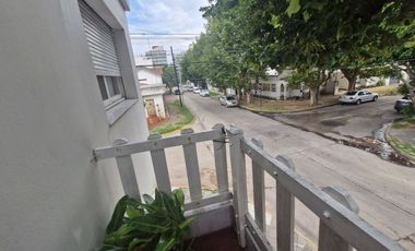 VENTA PH TIPO CASA EN P. ALTA CON TERRAZA COCHERA