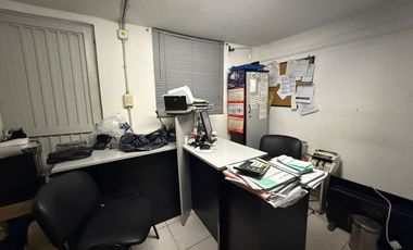 LOCAL / DEPÓSITO EN ALQUILER – 1.200 m² V. ALSINA