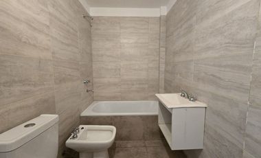 MONOAMBIENTE EN VENTA EN AVELLANEDA BALCÓN PISCINA
