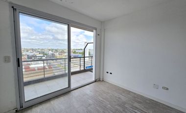 MONOAMBIENTE EN VENTA EN AVELLANEDA BALCÓN PISCINA