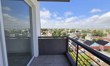 MONOAMBIENTE EN VENTA EN AVELLANEDA BALCÓN PISCINA