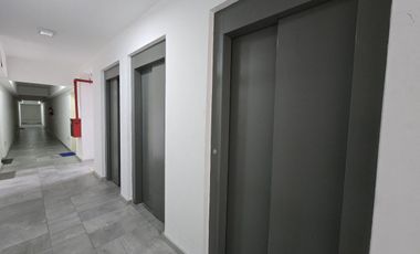 MONOAMBIENTE EN VENTA EN AVELLANEDA BALCÓN PISCINA