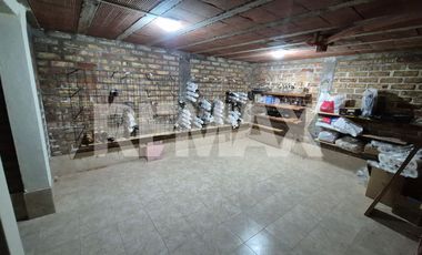 CASA EN VENTA | LOTEO EL CID PLOTTIER