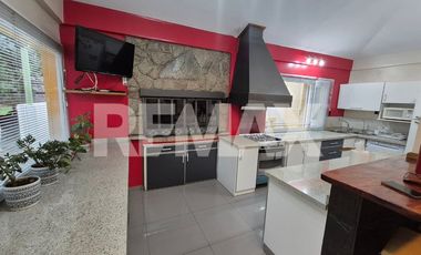CASA EN VENTA | LOTEO EL CID PLOTTIER
