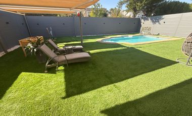 EXCLUSIVA RESIDENCIA EN CONDOMINIO PRIVADO SANTA ELENA