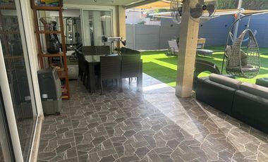 EXCLUSIVA RESIDENCIA EN CONDOMINIO PRIVADO SANTA ELENA