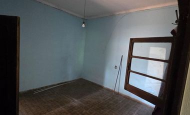 VENTA CASA 2 DORM  COCH PATIO VERDE EN L. PAIVA