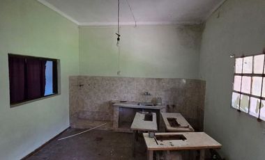 VENTA CASA 2 DORM  COCH PATIO VERDE EN L. PAIVA