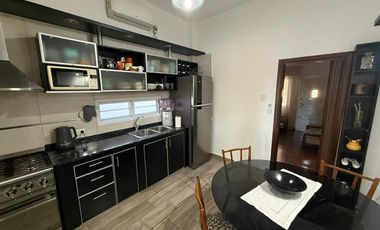 VENTA CASA 4 AMBIENTES EN EZPELETA