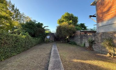 VENTA CASA 4 AMBIENTES EN EZPELETA