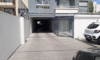 COCHERA EN VENTA LA PLATA