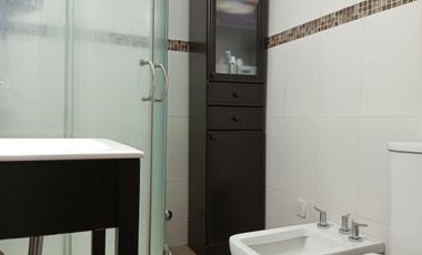 VIVIENDA MULTIFAMILIAR EN CLAYPOLE - GRAN TERRENO