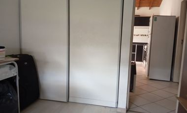 VIVIENDA MULTIFAMILIAR EN CLAYPOLE - GRAN TERRENO